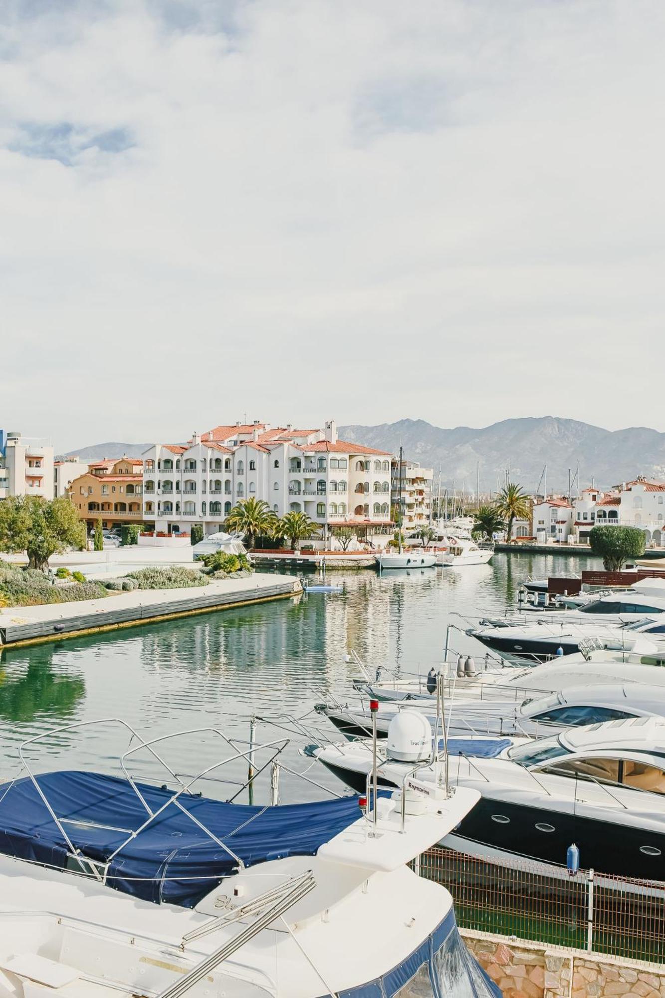 Cargols De Mar Empuriabrava Exterior foto